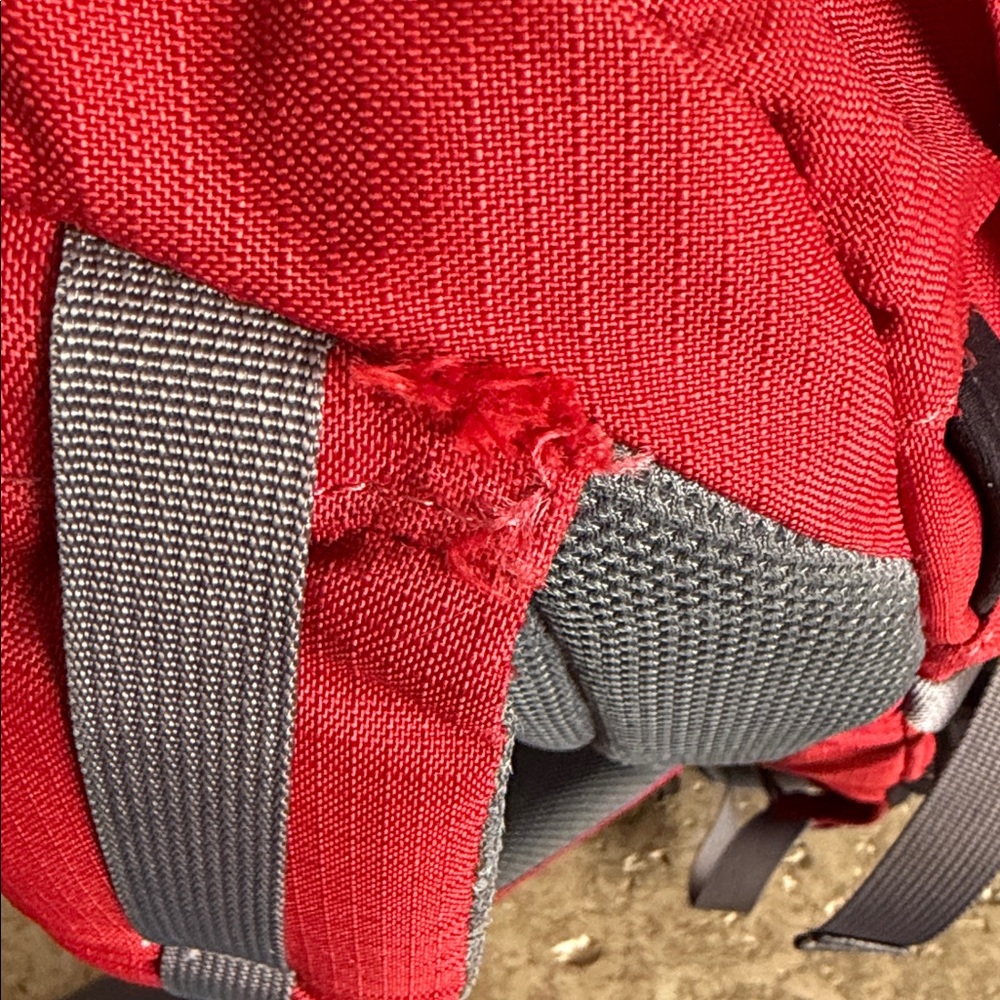 REI Trail 25 Adventure Red and Gray Hiking Backpack - Picture 10 of 11